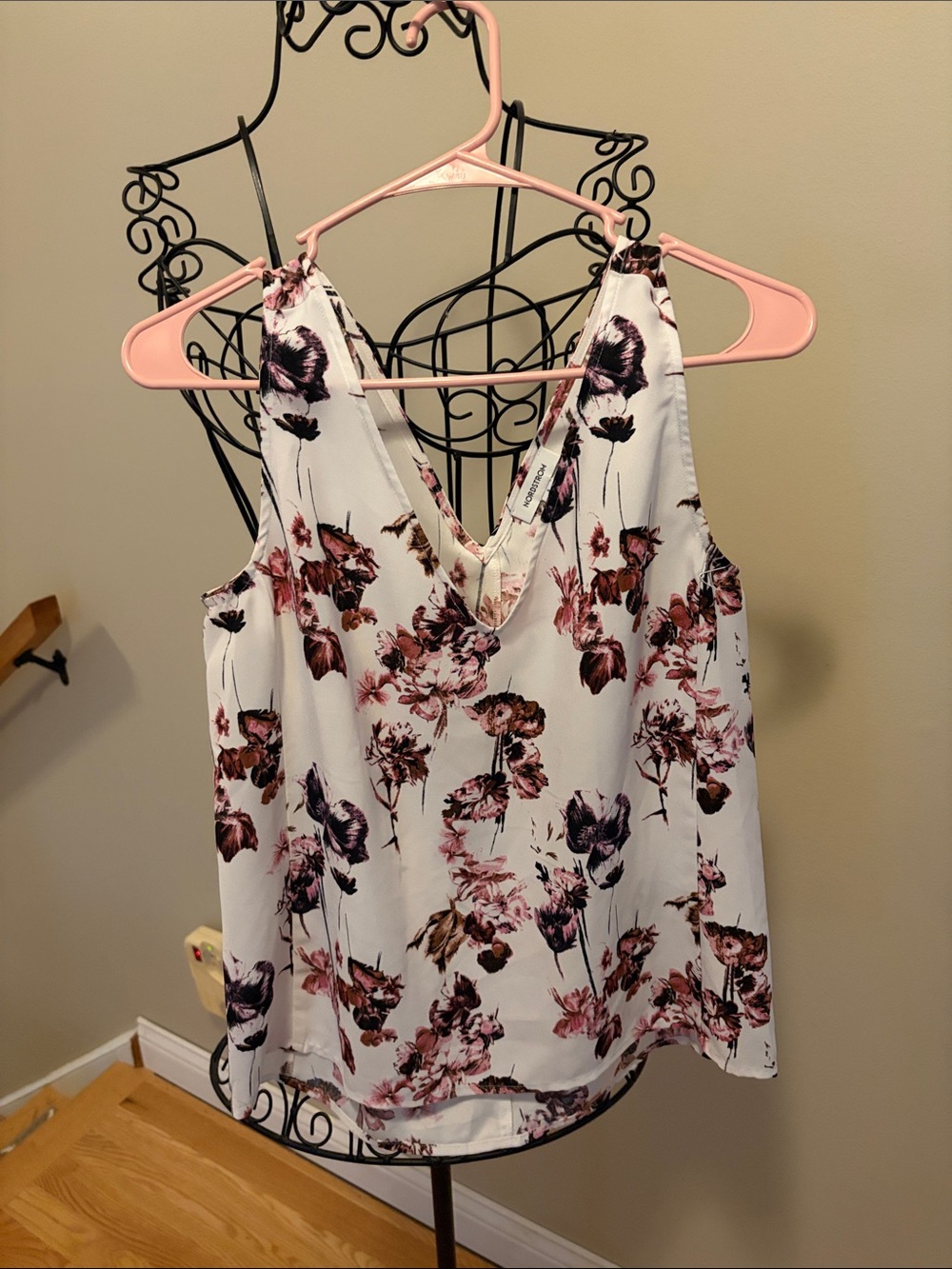 Floral V-Neck Sleeveless Tank Top - White with Pink & Purple Floral